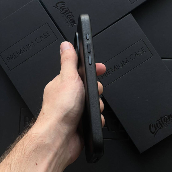 Чохол Magsafe з еко-шкіри для iPhone 16 Pro Max