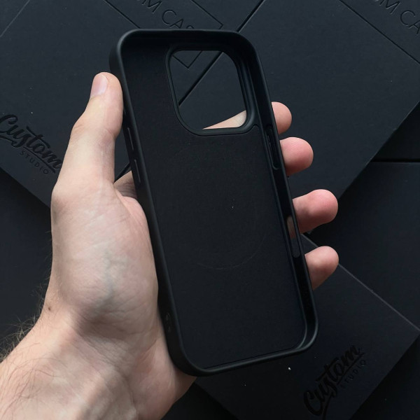 Чохол для iPhone 16 Pro Max матовий силікон з MagSafe 