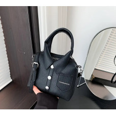 Женская стильная сумка с уникальным дизайном в форме рубашки