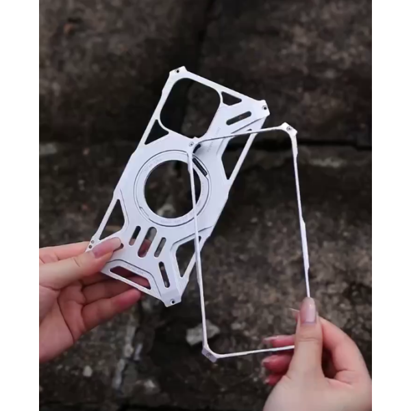 Чехол для iPhone 14 Pro Max  Aluminum Case
