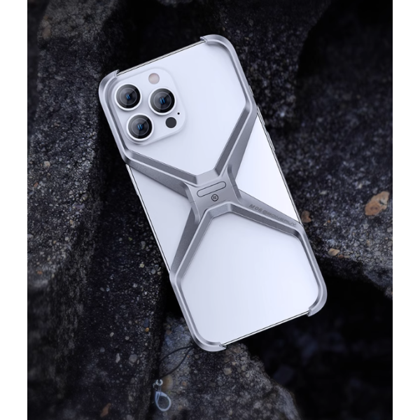 Металлический экзоскелет для iPhone