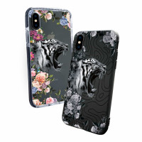 Чехол для iPhone X Львица с цветами