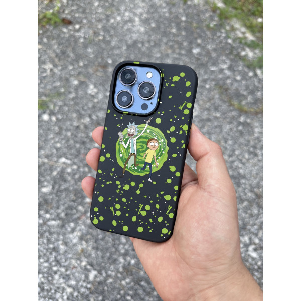 Чехол для iPhone 15 Morty Portal