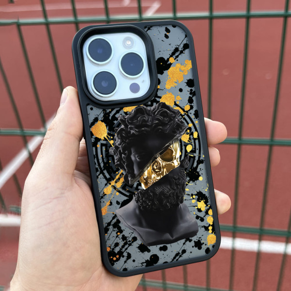 Чехол для iPhone 15 Статуя Разрез