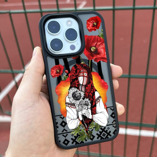 Чехол для iPhone 15 Мотанка Маки