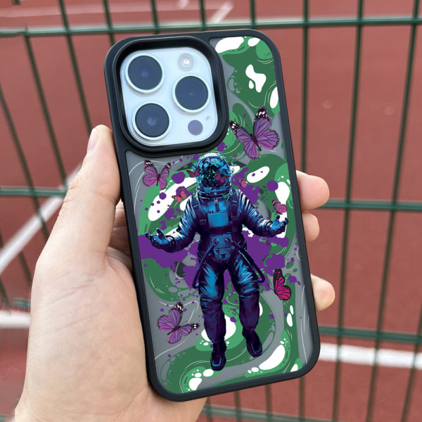 Чехол для iPhone 15 Space Butterfly