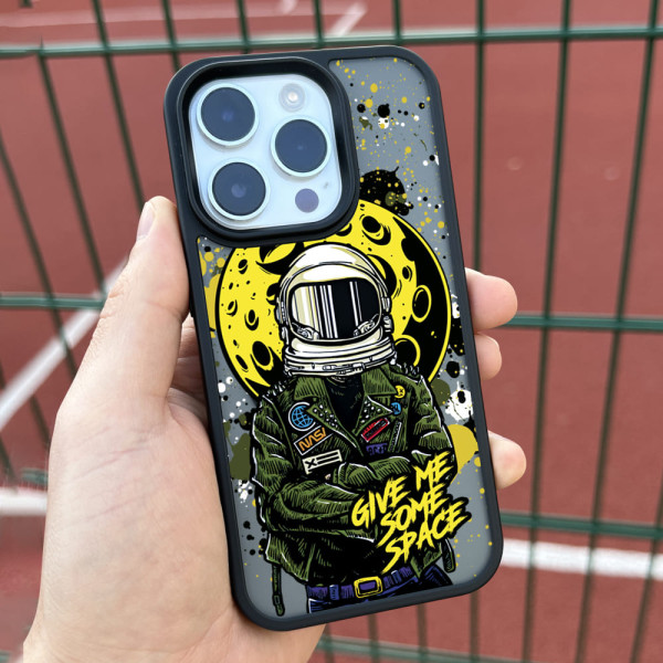 Чехол для iPhone 15 Plus Space Yellow