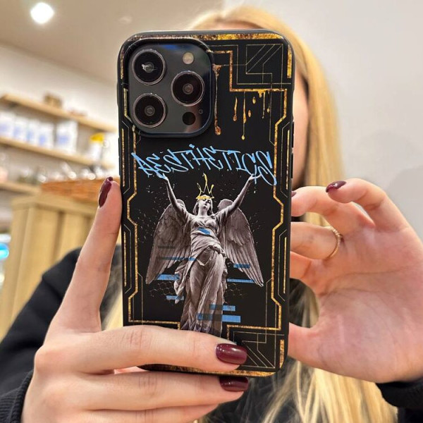 Чехол для iPhone 15 Aesthetic
