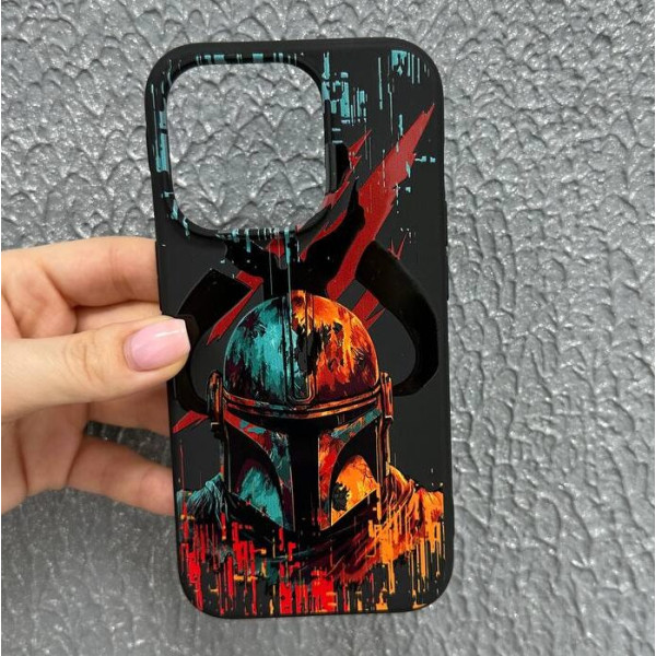 Чехол для iPhone 15 Голова Мандо