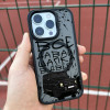 Чехол для iPhone 17 Шапка в двери